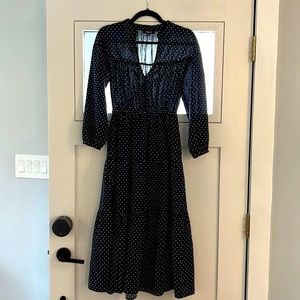 Madewell Dobby V-Neck Tiered Midi Dress